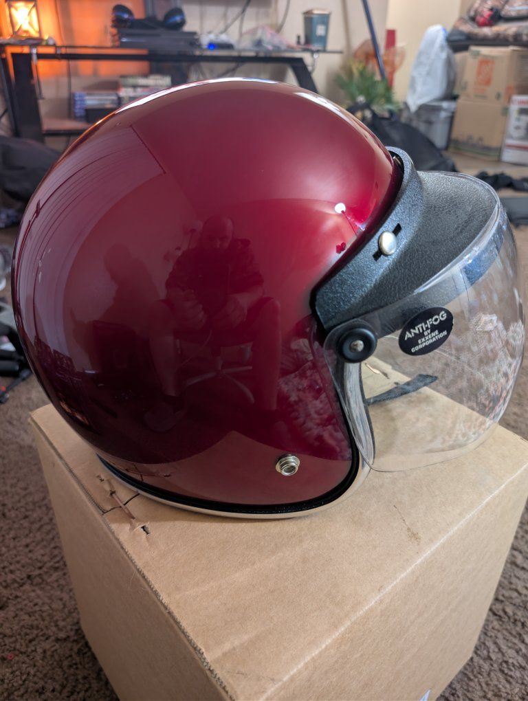 3/4 Large Vintage Motorcycle Helmet w/ LTC-V-500