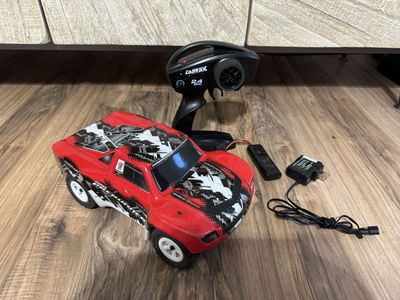 Traxxas LaTrax 1/18 Scale Remote Control Mini Slash with 2.4 GHz Controller & Charger