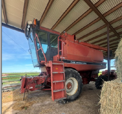 Combine Case IH 1666 Field Ready