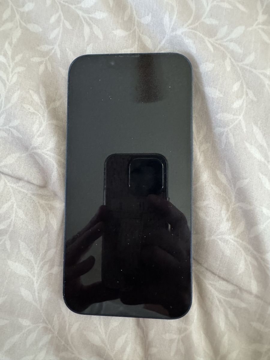 Apple iPhone 14 256 gb.