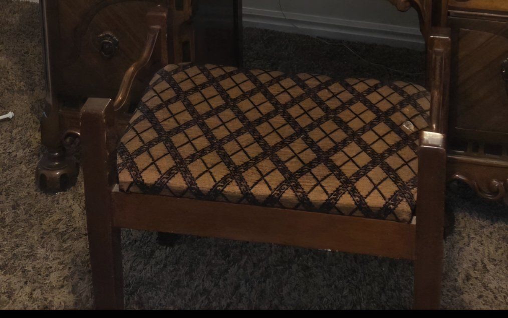 Main image 3