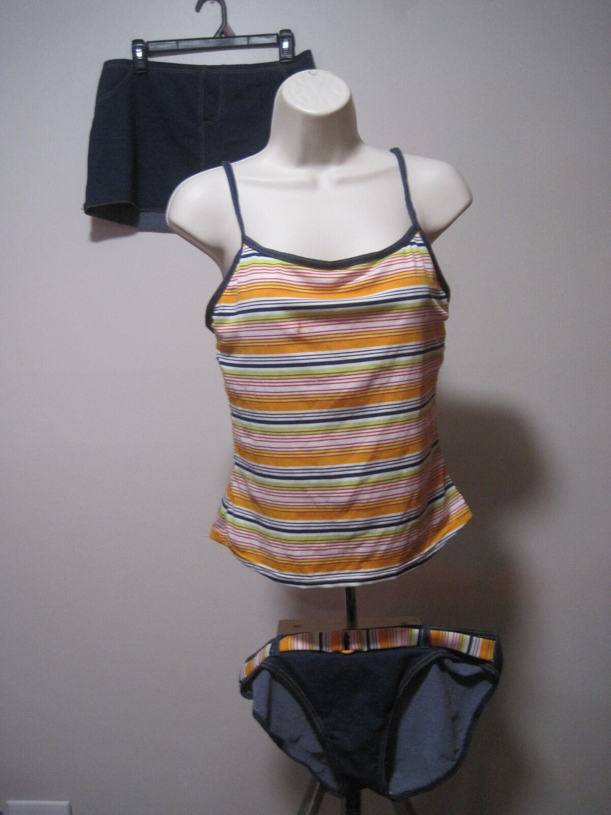 Unbranded Swimwear Tankini Women's Medium Multicolor Stripe Padded Top Swim Set