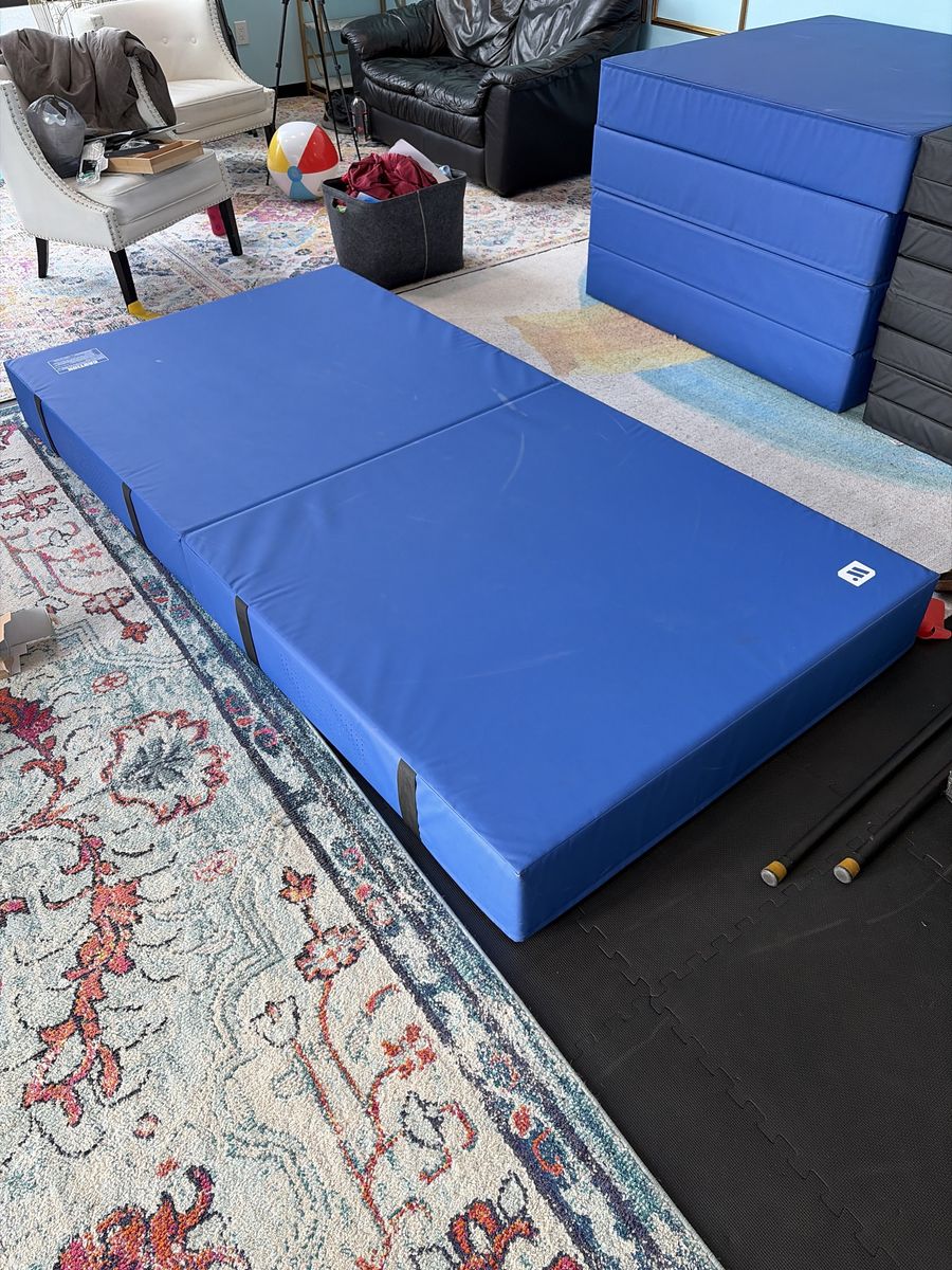 Gymnastics Crash Mat