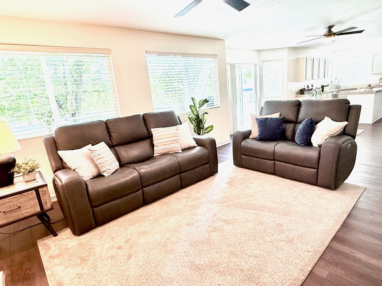 FlexSteel Leather Recliner Sofa Set
