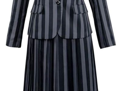 Wednesday Adams Halloween costume