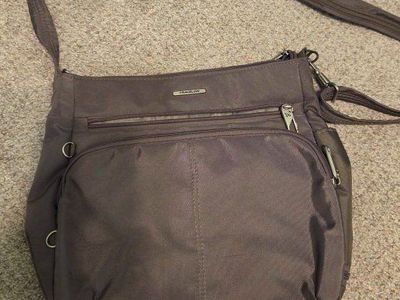 Travelon Anti-Theft Crossbody Bag Travel Purse