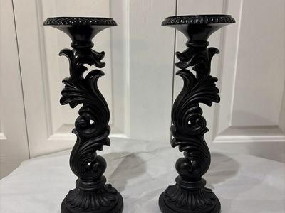 Georgous Black Candle Pillar Candle Hilders