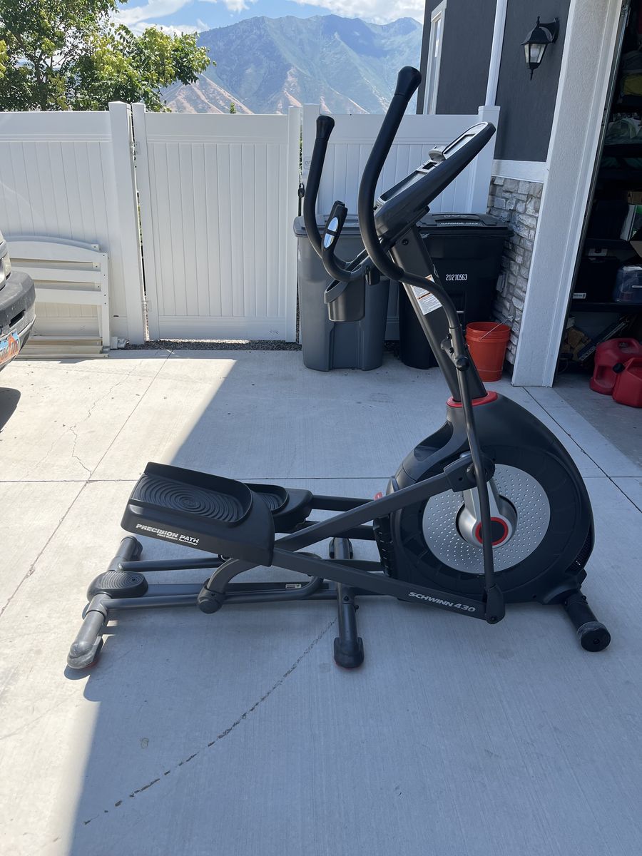 Schwinn 450 Elliptical