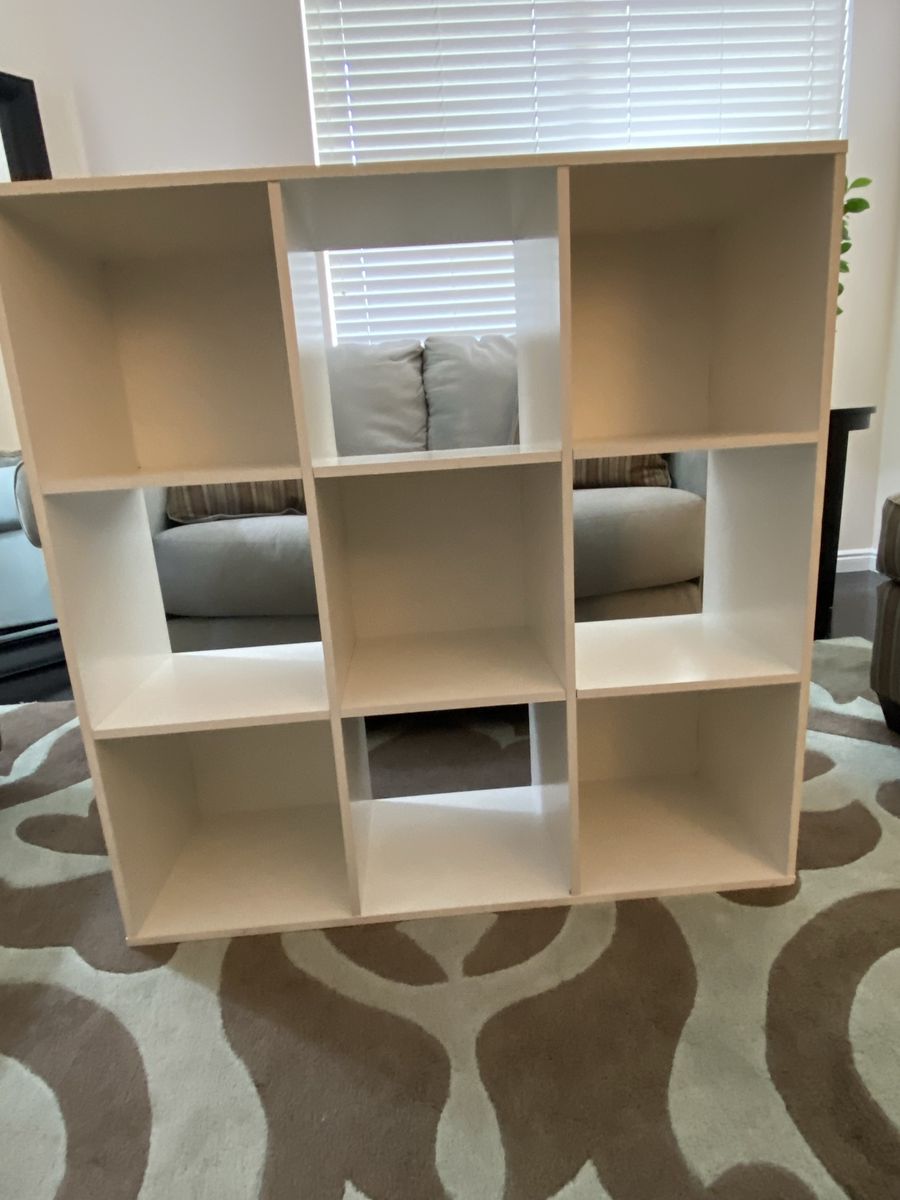 Target 9 Cube White Bookshelf