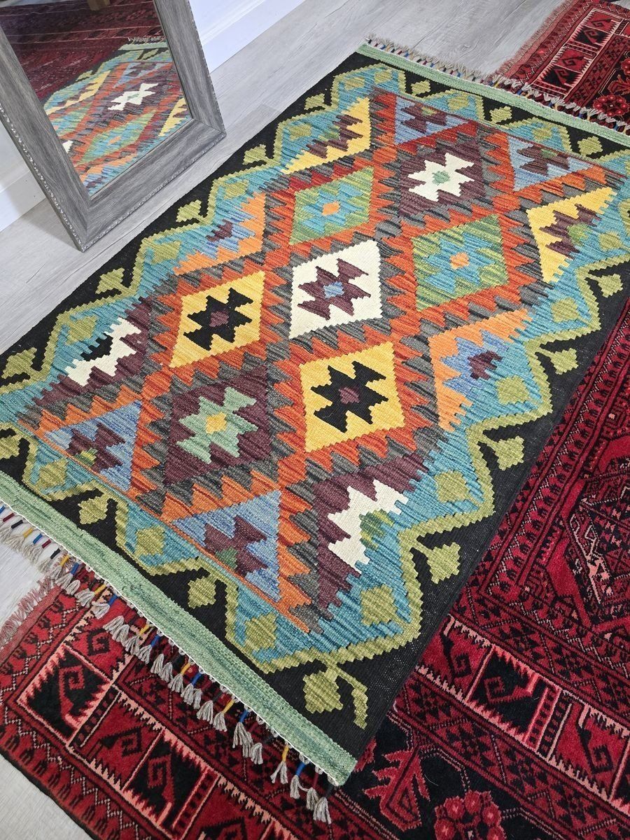 New Handknotted Kilim Rug