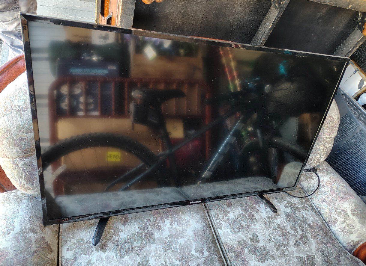 Working Hisense TV