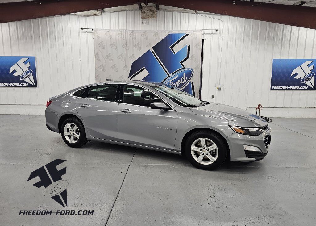 2023 Chevrolet Malibu LS