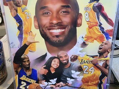 Kobe Bryant & Gigi Professional 8x10 Photo Reprint