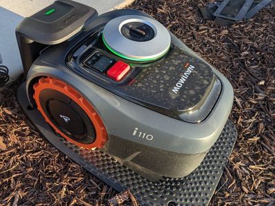 Segway Navimow i110 Robotic Lawn Mower - Used Once! Wire-Free GPS