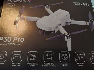SNAPTAIN p30 pro Drone with Camera and Case - Gray, Ultra, brand new in the box