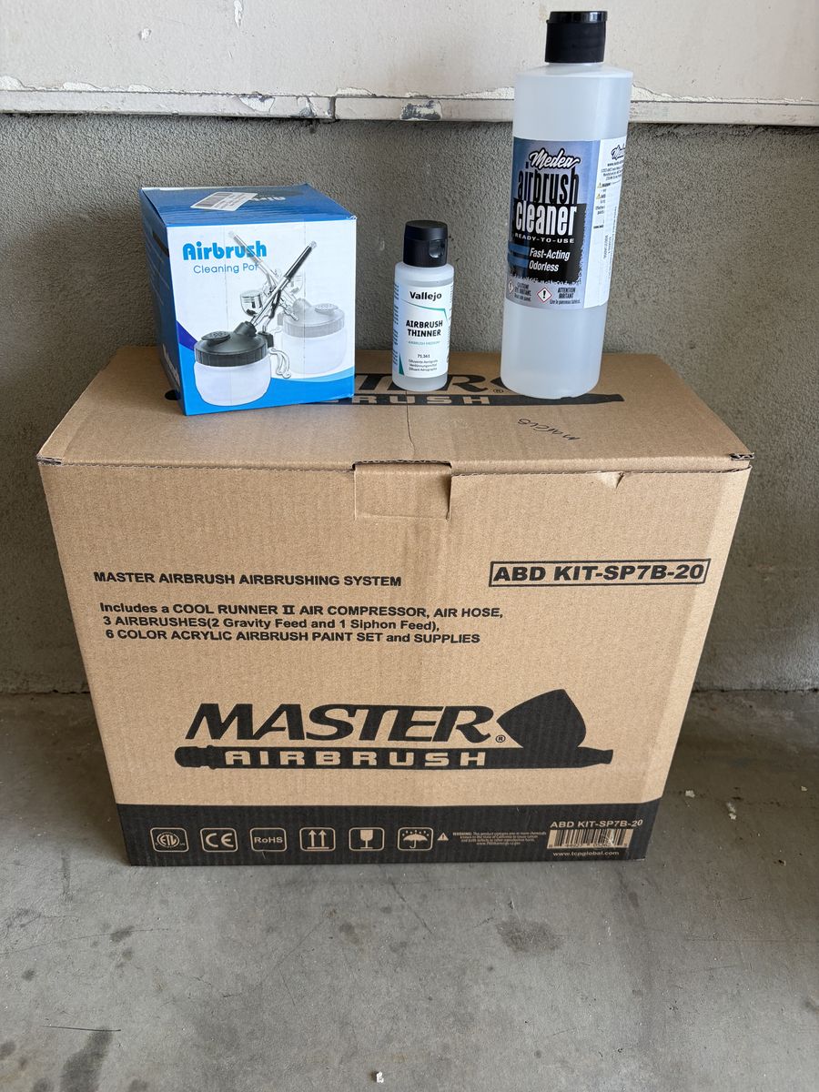 Brand new airbrush kit and supplies
