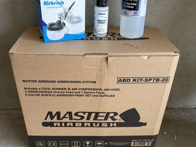 Brand new airbrush kit and supplies