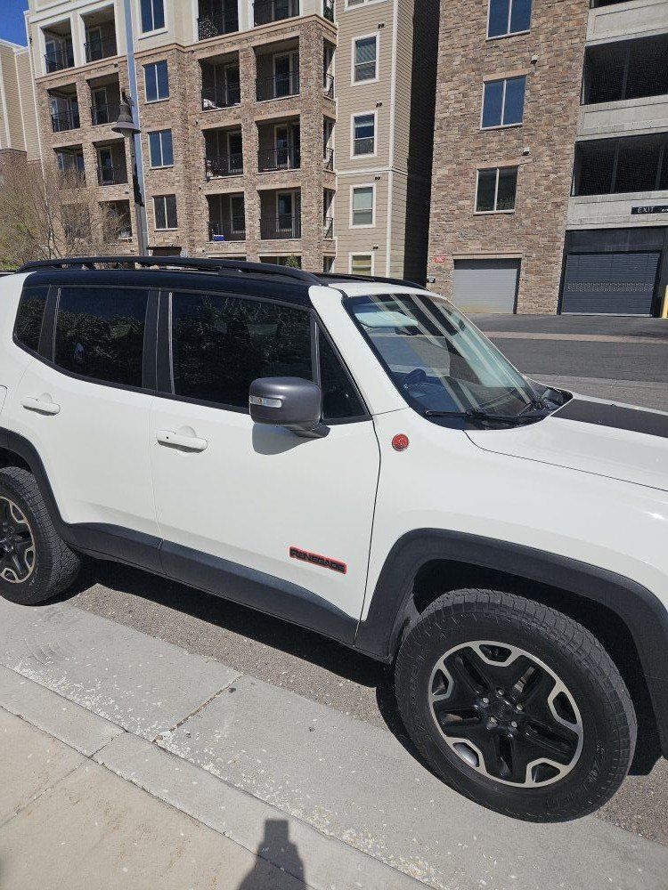 2016 Jeep Renegade Trailhawk