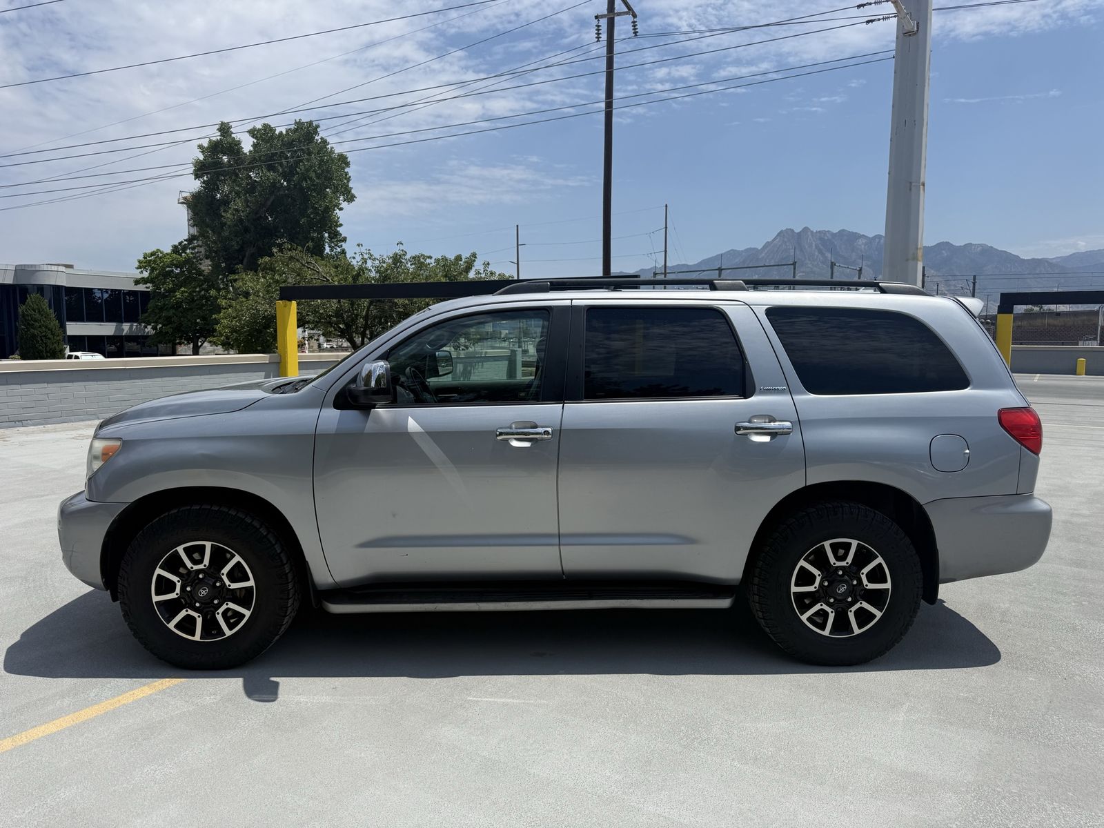 2011 Toyota Sequoia Limited