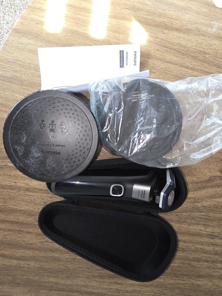 The Philips Norelco Shaver 6900 with quick clean pod