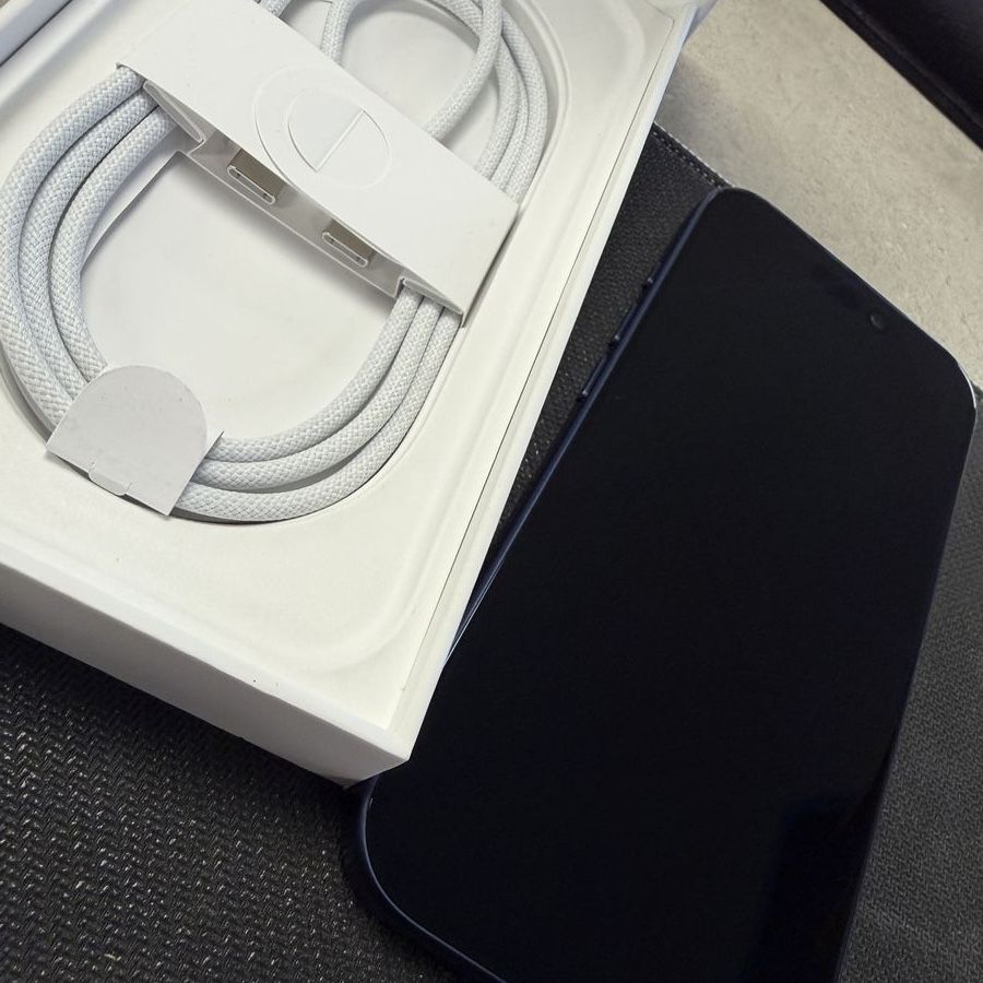 Unlocked Blue iPhone 17 Pro 256 GB