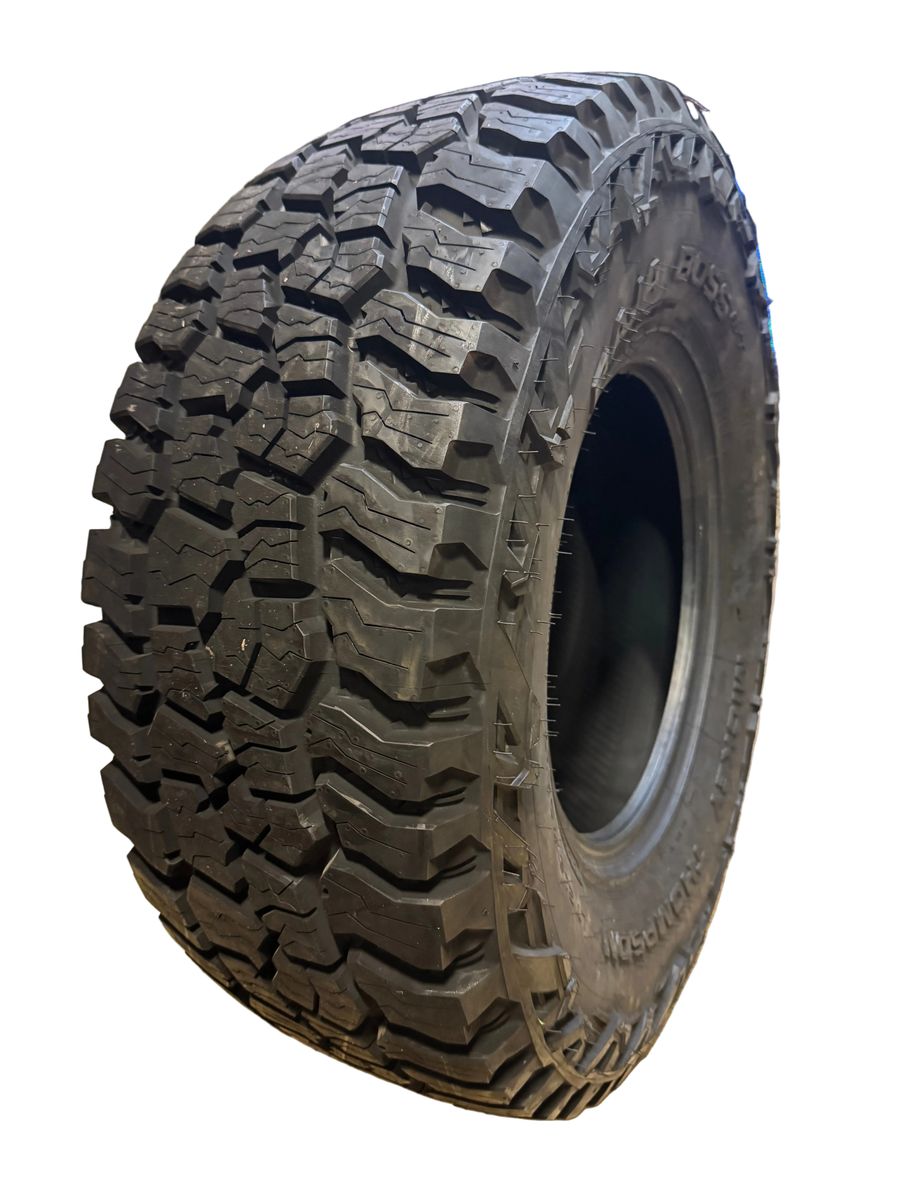 2 MICKEY THOMPSON BAJA BOSS A/T BSW LT 315 70 17 121/118Q 10PLY TIRE 331024001