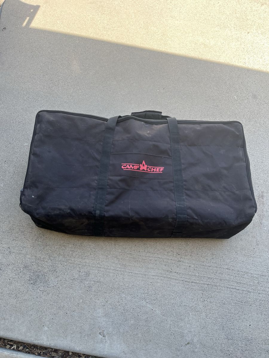 2 burner camp chef with griddle