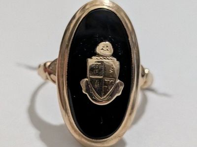 Vintage sorority Crest 10 karat gold ring