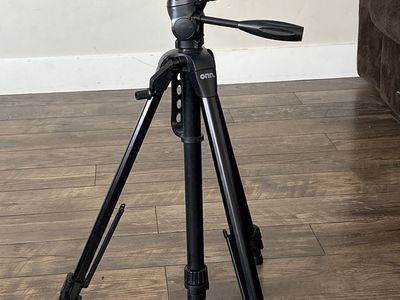 Onn Tripod