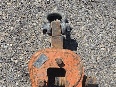 Renfroe SCPA Lifting Plate Clamp 8-ton 0 To 2-1/2 in. Screw Clamp
