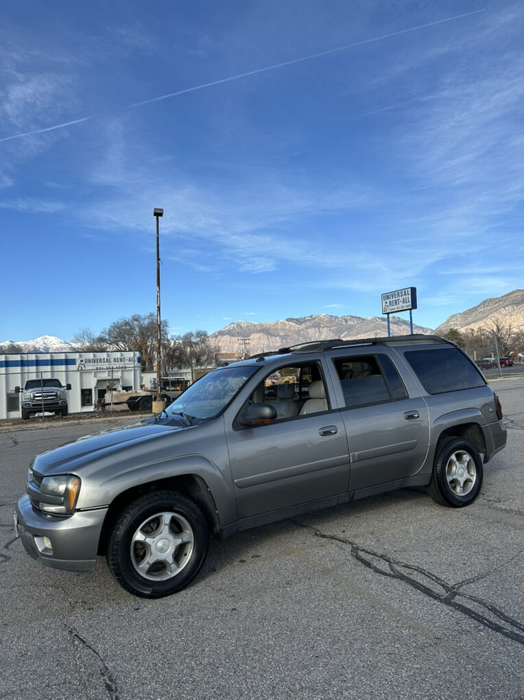 2005 CHEVROLET TRAILBLAZER EXT LT