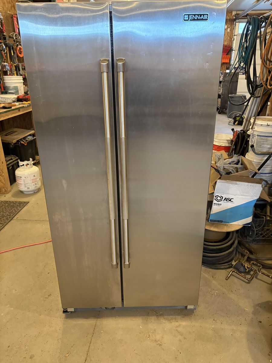 Jenn-air Refrigerator