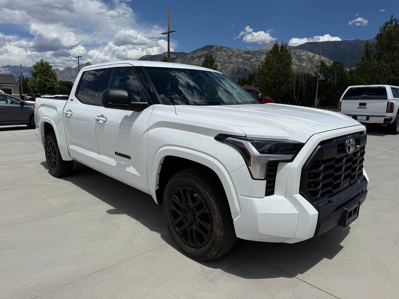 2023 Toyota Tundra SR5