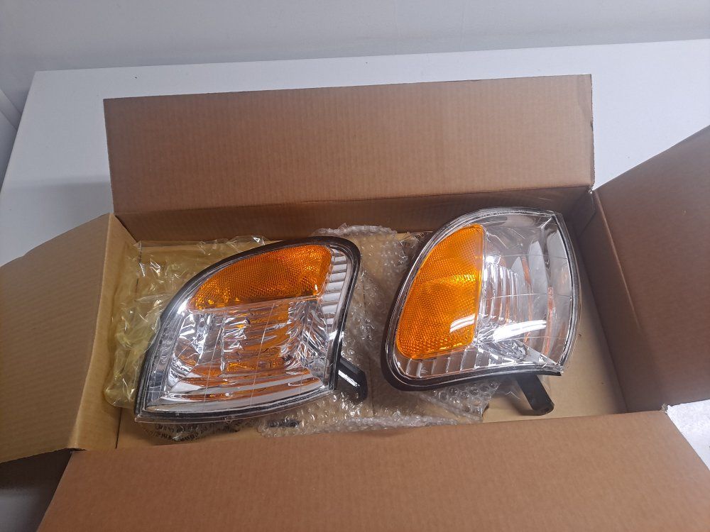Tundra Turn Signals