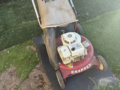 Snapper Hi-Vac Push Mower