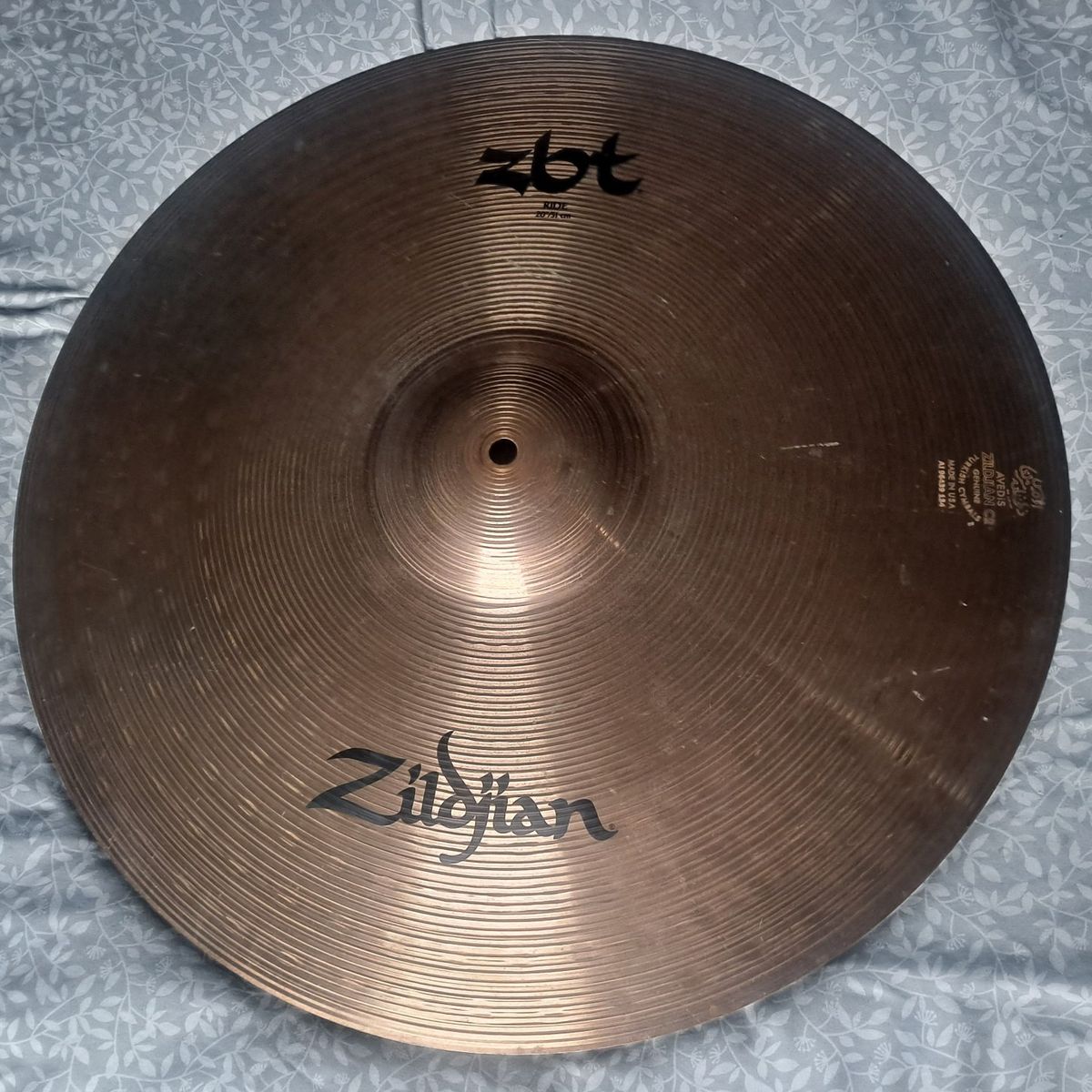 Zildjian Cymbals 20" ride and 16" crash