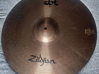 Zildjian Cymbals 20" ride and 16" crash
