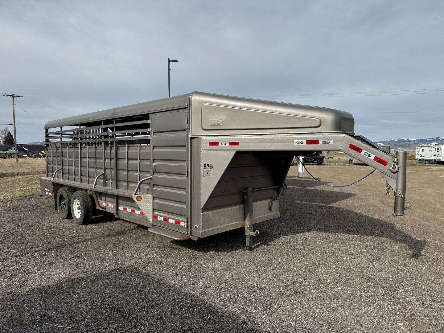 2023 GR Trailers 22' Combo Dual Tack Doors