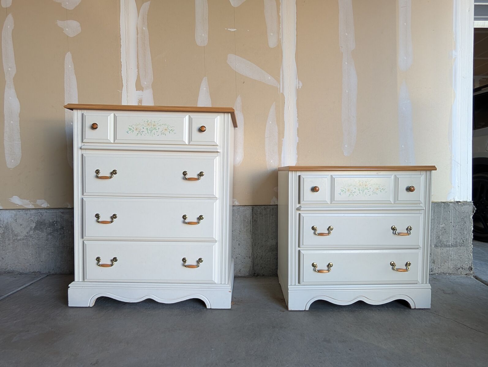 3 pc Girl Bedroom Set - Dresser, Nightstand, Headboard (w/ bed frame)