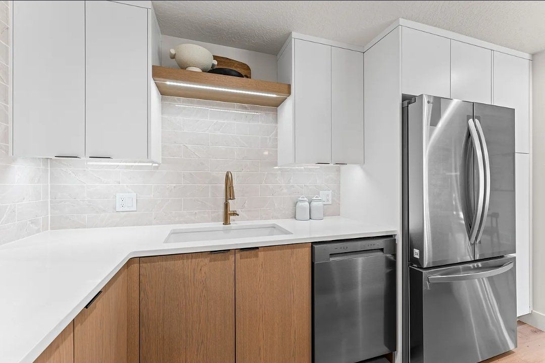 Main image 2