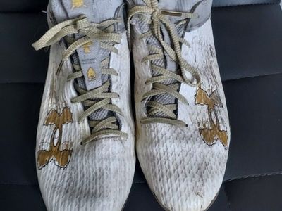 Under Armour Baseball Cleats - Gold/White