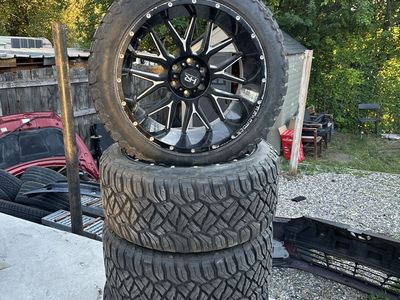33x12.50 R22