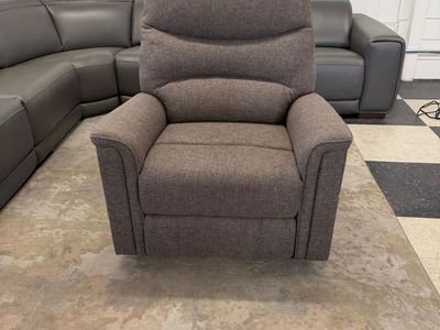 COSTCO THOMAS FABRIC LIFT CHAIR!!