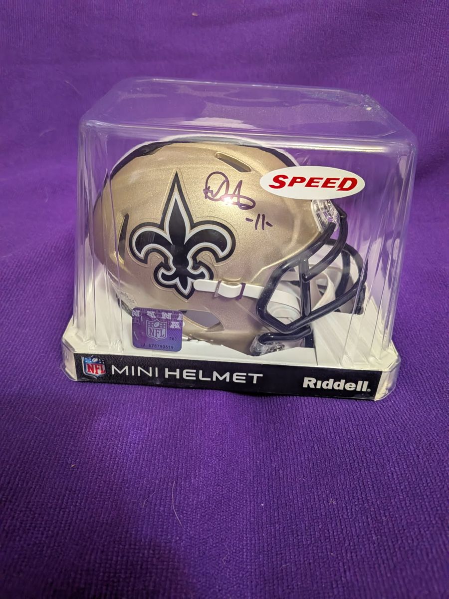 Signed Deonte Harris mini helmet