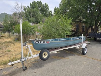 Scanoe Coleman 16' Ram X Canoe Fishing Boat with Trailer & 5HP Motor Capacity