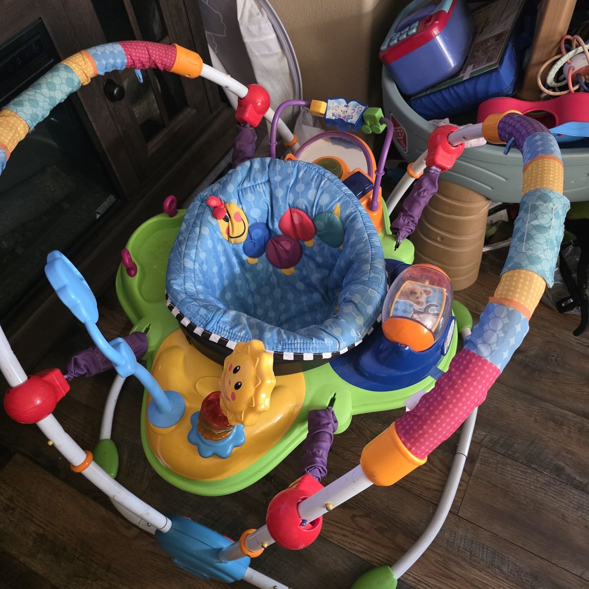 Baby bouncer lightly used
