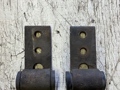 Jeep CJ-5, CJ-7, and Scrambler, '76-'86, Original Shackle Mounting Brackets.