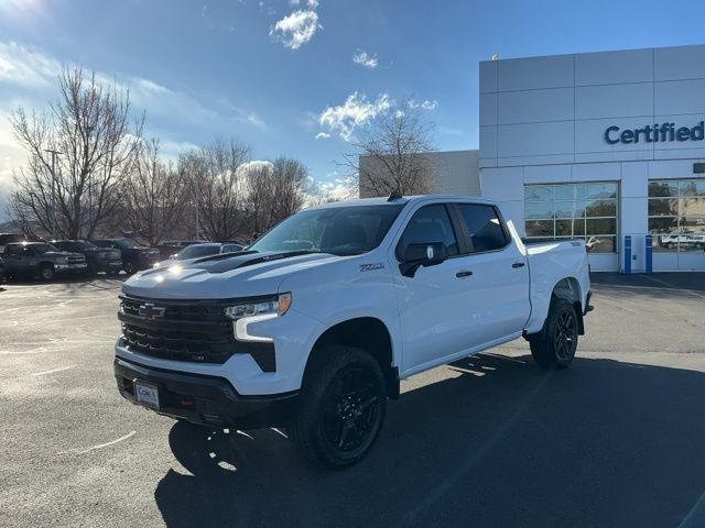 Main image 7