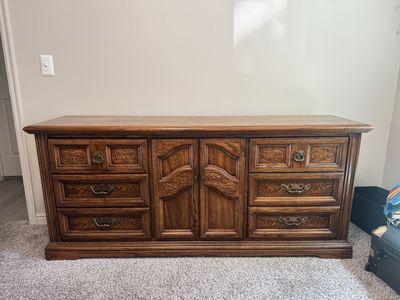 Dresser