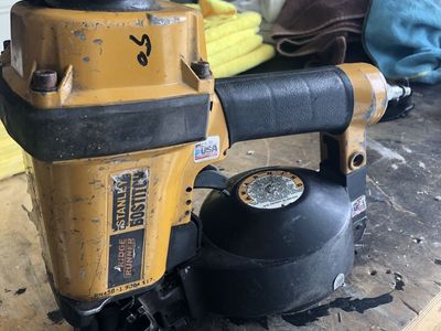 Roofing Nail Gun